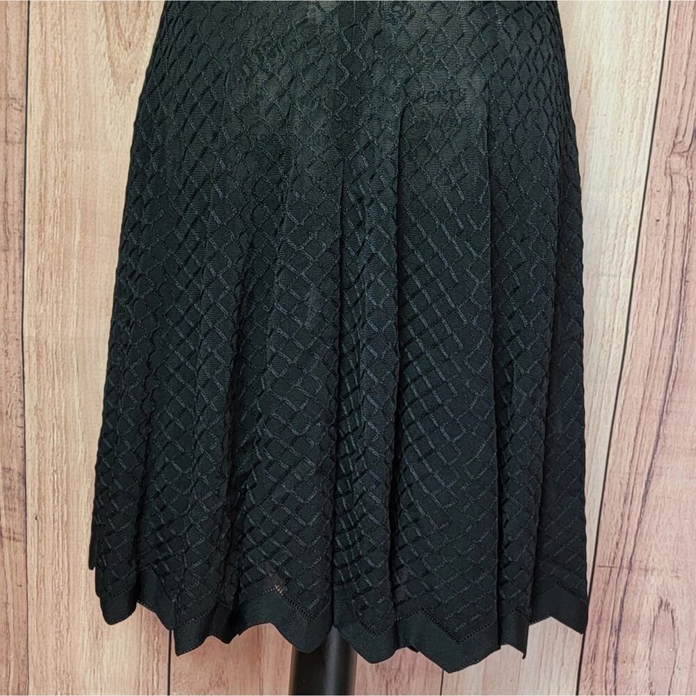 VINTAGE Alaรฏa Alaia Paris Black Fit and Flare Knit Dress, Sz 40FR / US 8 - Picture 11 of 16